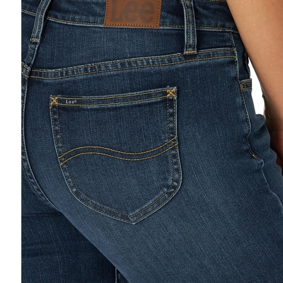 Lee NWT Women's Midrise Plus Size Long Boot Cut Jeans 972 - Picture 3 of 5